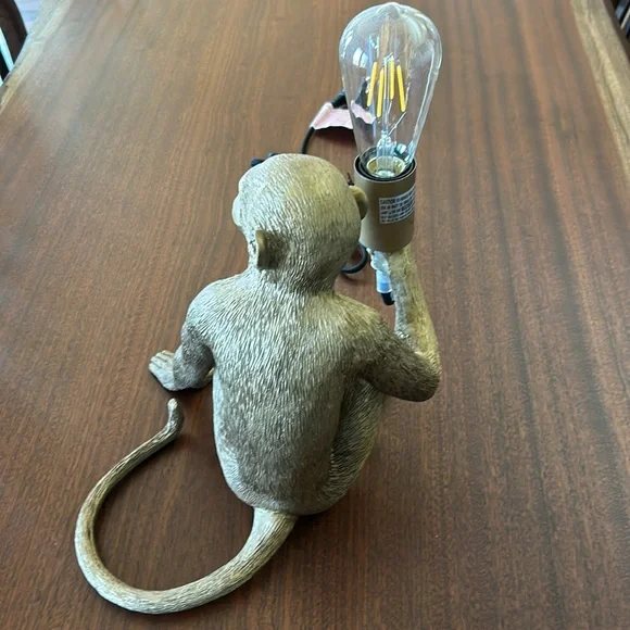 Gold Monkey Light - Picture 4 of 8